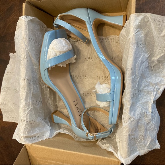NWT  Something Blue Open square toe high heel with ankle strap size 7 1/2 - Picture 2 of 11